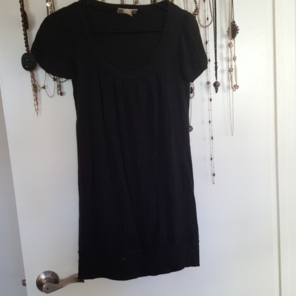 Tunic - Picture 1 of 2